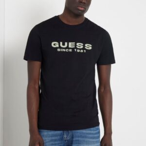 Guess Ανδρικό T-shirt Mαύρο με Τριγωνικό Λογότυπο Μπροστά